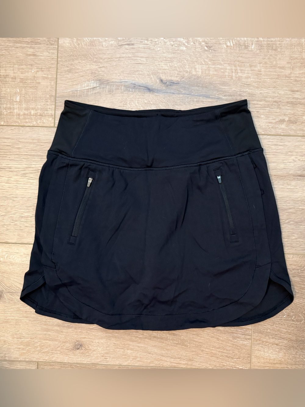 Athleta 16” tennis skort